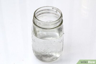 How to Make a Glow in the Dark Fluid