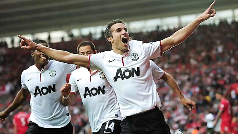 Van Persie has made same impact as Cantona, says Ferguson