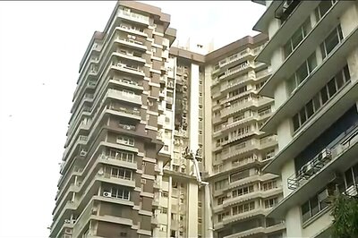 Two Dead in Fire at Mumbai's Maker Towers in Cuffe Parade, 11 Rescued