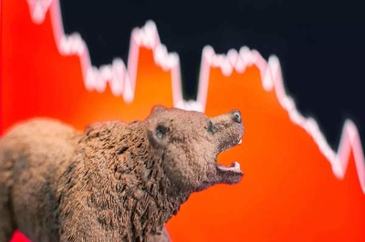 Bears Snub Bulls! Sensex Down 888 pts, Nifty Below 19,750; Infosys Tanks 8%