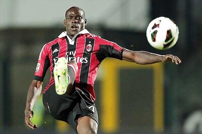 Mario Balotelli out with a thigh injury