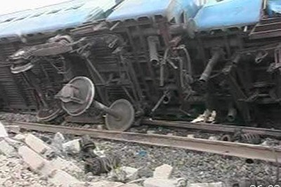 Gelatine sticks, TNT explosives found on rail tracks