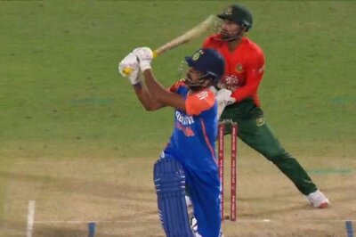 Arshdeep Singh Sends Delhi Crowd Into Frenzy With First-ball Six And Then Gets Out on The Next | WATCH