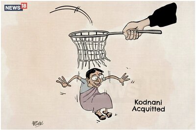 Naroda Patiya Riots Case: Gujarat HC Acquits Maya Kodnani, Upholds Babu Bajrangi’s Conviction