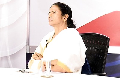 Told Sonia, Rahul Gandhi Not to Submit Impeachment Notice Against CJI, Says Mamata Banerjee