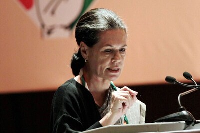 Sonia confident of UPA winning 2014 LS polls