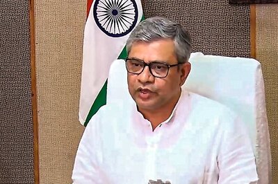 Day After PM Raises Concerns on Deepfakes, IT Minister Says Govt to Meet Social Media Platforms