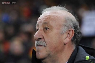 Vicente del Bosque delays naming Spain World Cup squad