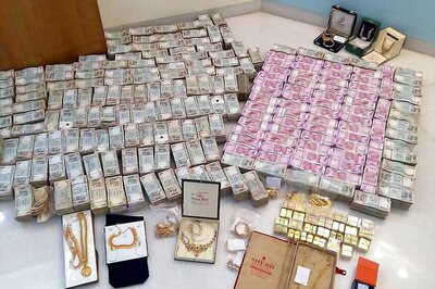 Anti-Corruption Bureau Seize Assets Worth Rs 500 Crore From 2 Civic Officials