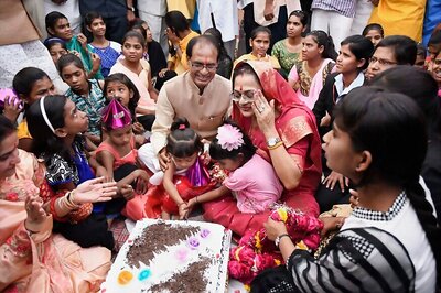 Shivraj Singh Chouhan's Wife Earns Twice Than Him, Reveals Election Affidavit