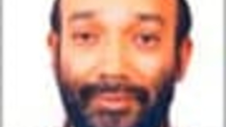  Chat now: With Sanjoy Hazarika on Assam violence