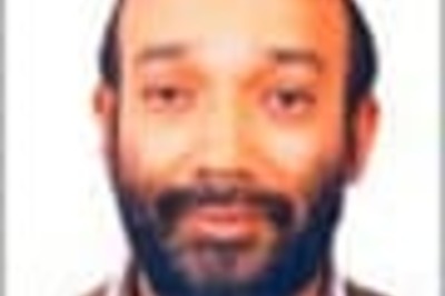  Chat now: With Sanjoy Hazarika on Assam violence