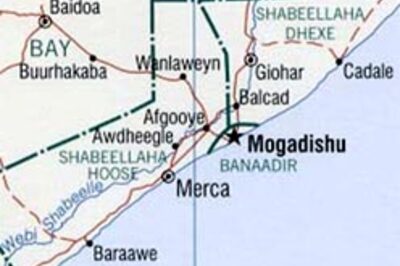 Pirates ask $20,000 to free Indian ship