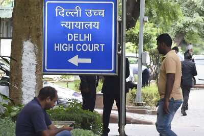120 Petitions Challenging Waqf Act Pending Before Courts, Delhi HC Told