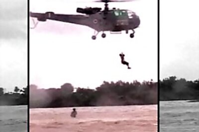 Air Force pilots save five children from drowning