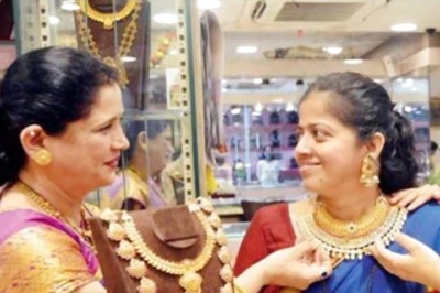 Gold Price Falls In India: Check 22 Carat Rate In Your City On May 02