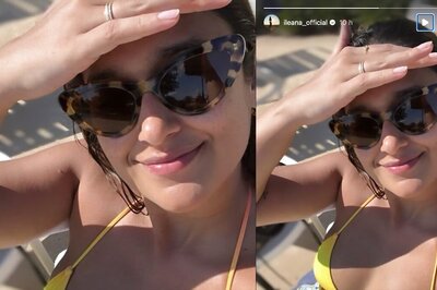 Pregnant Ileana D'Cruz Enjoys A Pool Day In A Racy Yellow Bikini; Sexy Photo Goes Viral