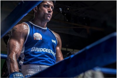 Farhan Akhtar to Set the Tone of IPL Opening Match Tonight by Kicking off Toofan Promotions