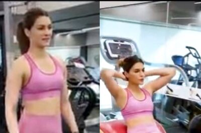 Watch: Kriti Sanon Shares How 'Chubby Sanon' Lost Weight Put on for Mimi