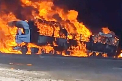 Myanmar Burns as Ethnic Rebels, Junta Intensify Clashes. China Spooked, India Calls for Calm