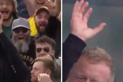 ENG vs SL, 1st Test: Spectator's One-Handed Catch With Pint on the Other Leaves Paul Collingwood Stunned - WATCH