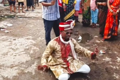 Watch: Odisha Groom Dances Sitting On The Road Under An Umbrella