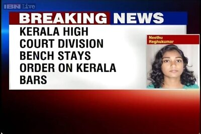 Kerala HC division bench gives 2-3 star hotel bars to function for a period of 1 month