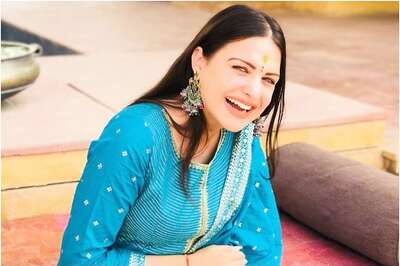 Bigg Boss 13: Himanshi Khurana's Reaction After John Cena, Paris Hilton Started Following Her on Twitter