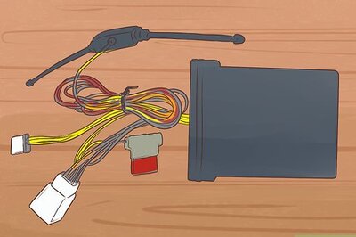 How to Install an Alarm System on a Motorcycle