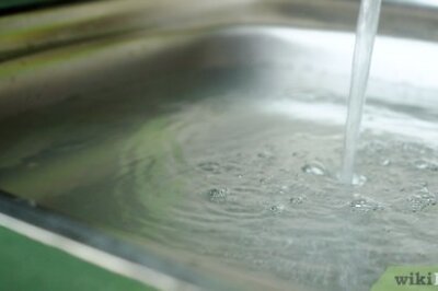 How to Wash Clothes with Shampoo