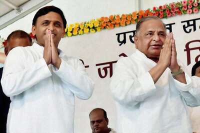 Akhilesh Inducts, Mulayam Expels: Samajwadi Party Family Feud On
