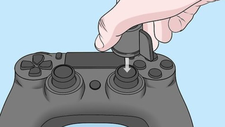 How to Remove SCUF Thumbsticks
