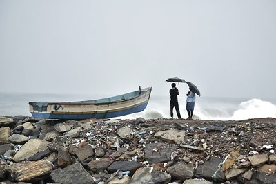 As India Waits for Reprieve from Sweltering Heat, Gujarat and Maharashtra Brace for Cyclone Vayu