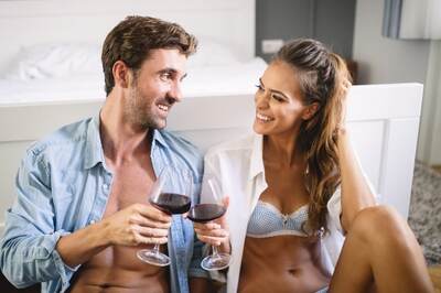 International Whisky Day 2023: Best Romantic Drinks To Have With Your Partner